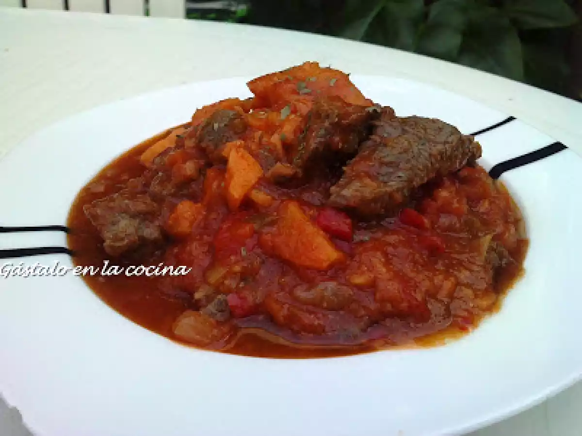 ESTOFADO DE TERNERA Y BATATA - foto 3