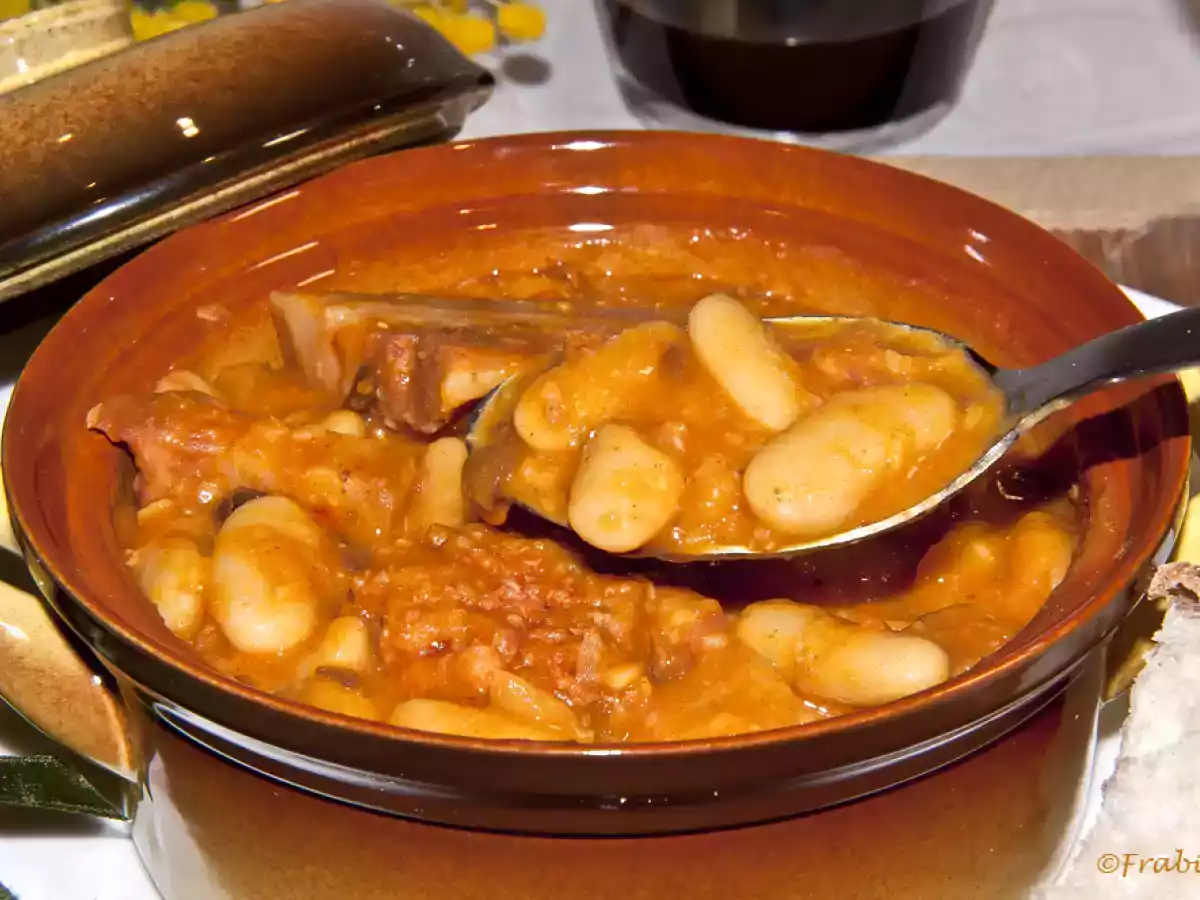 Fabada asturiana en Galicia