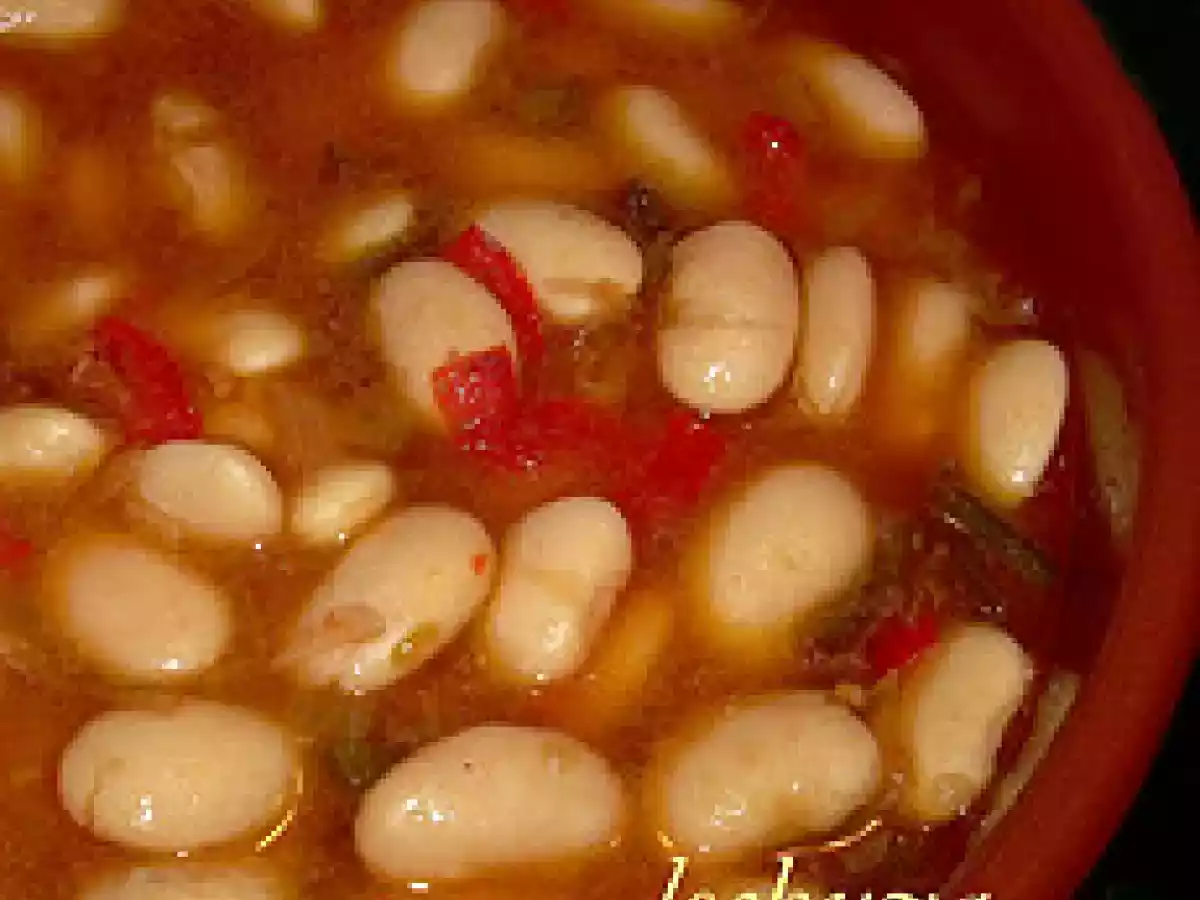 Fabas (alubias blancas) con pulpo - foto 3