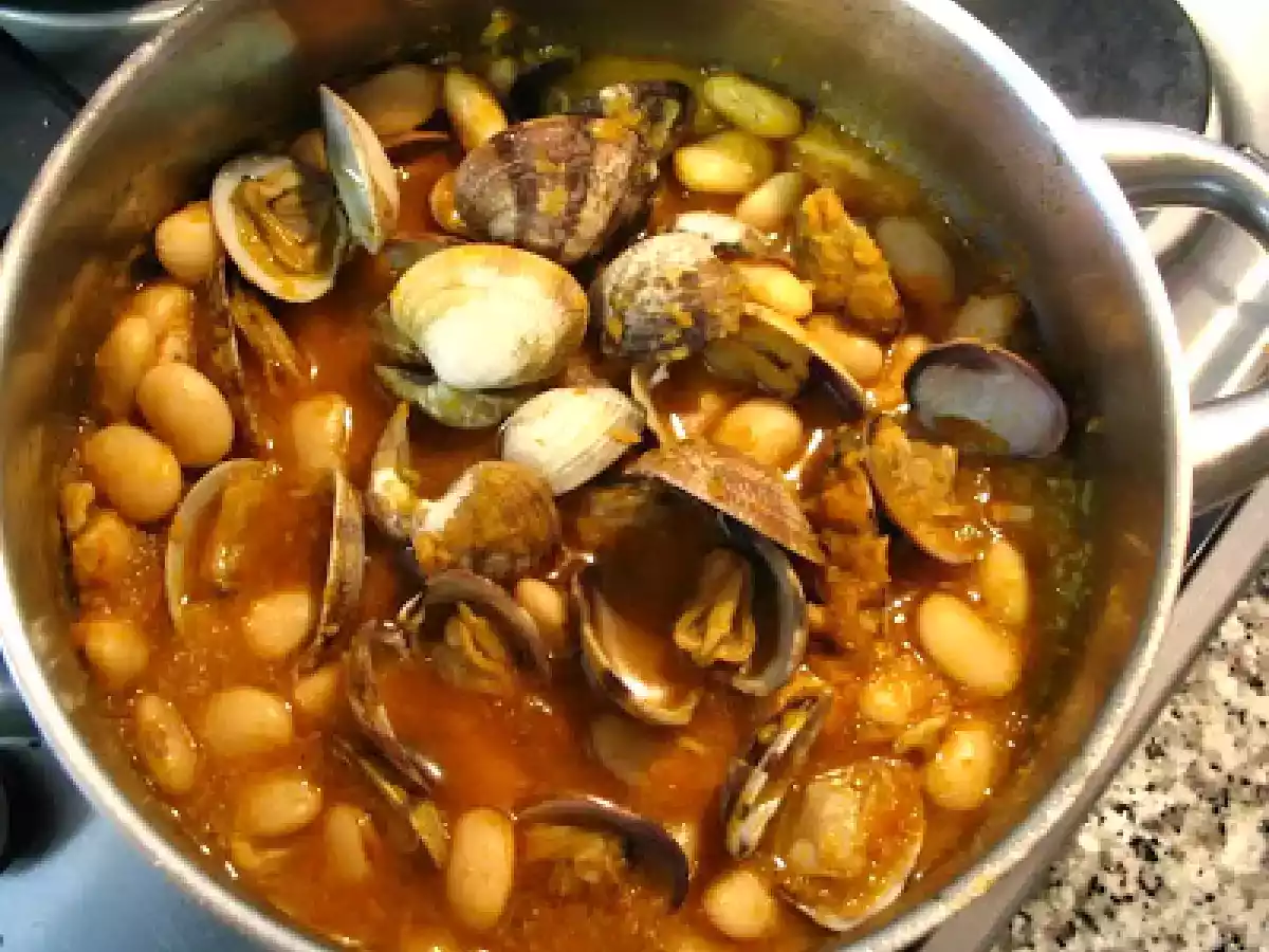 FABES CON ALMEJAS - foto 2