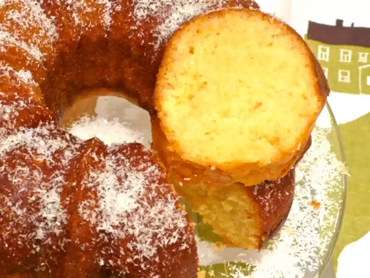 Fabiola Bundt Cake