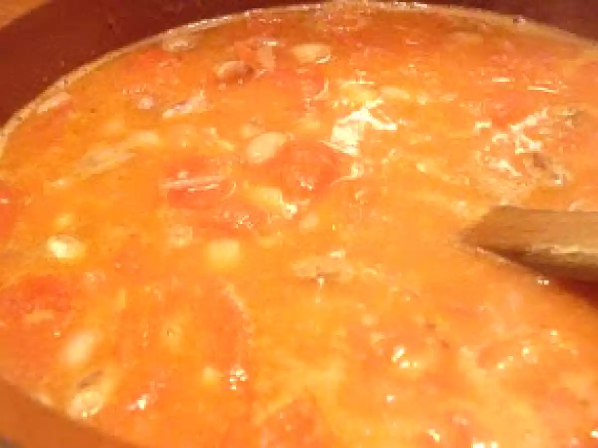 Fagioli borlotti in salsa piccante (Alubias pintas en salsa picante)