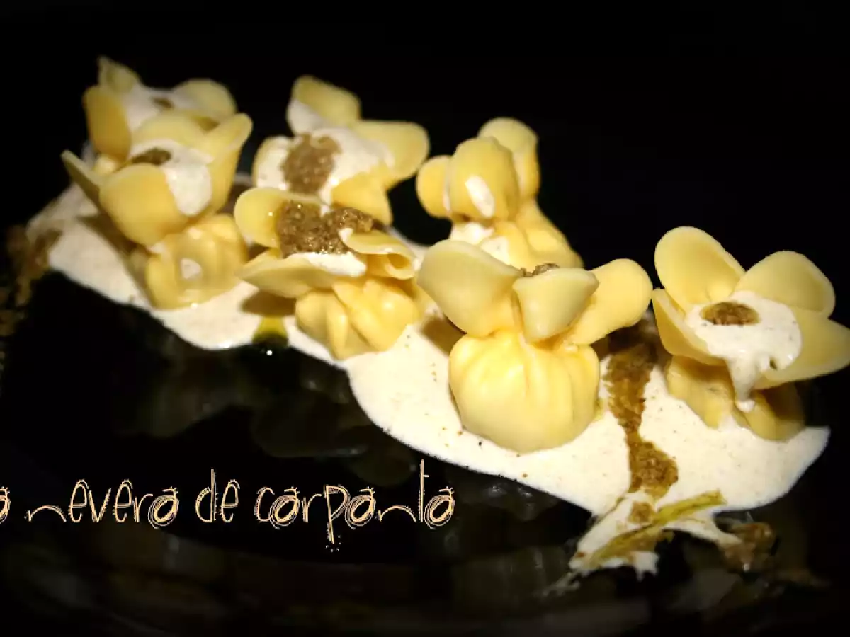 FAGOTTINI A LA CREMA DE PESTO GENOVESA