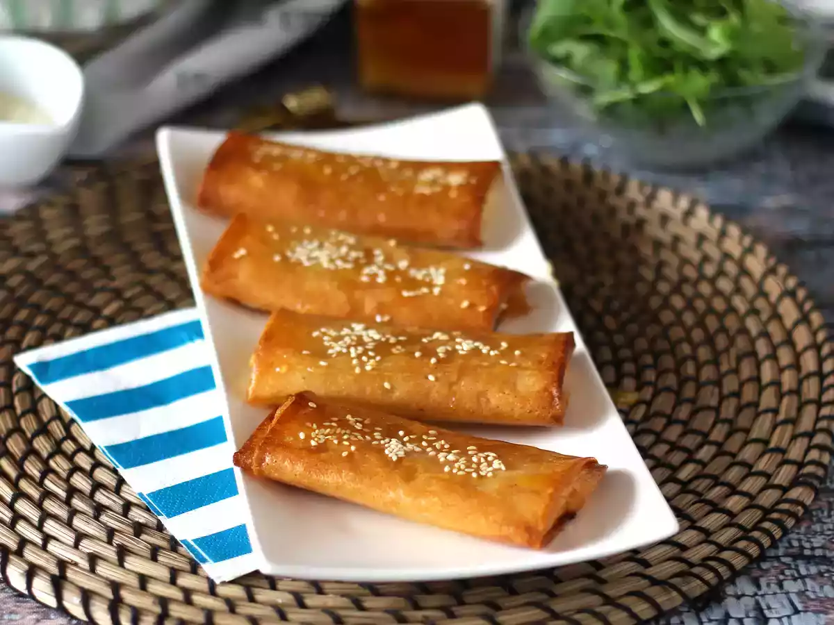 Feta Saganaki, la receta griega crujiente con queso feta y miel - foto 2