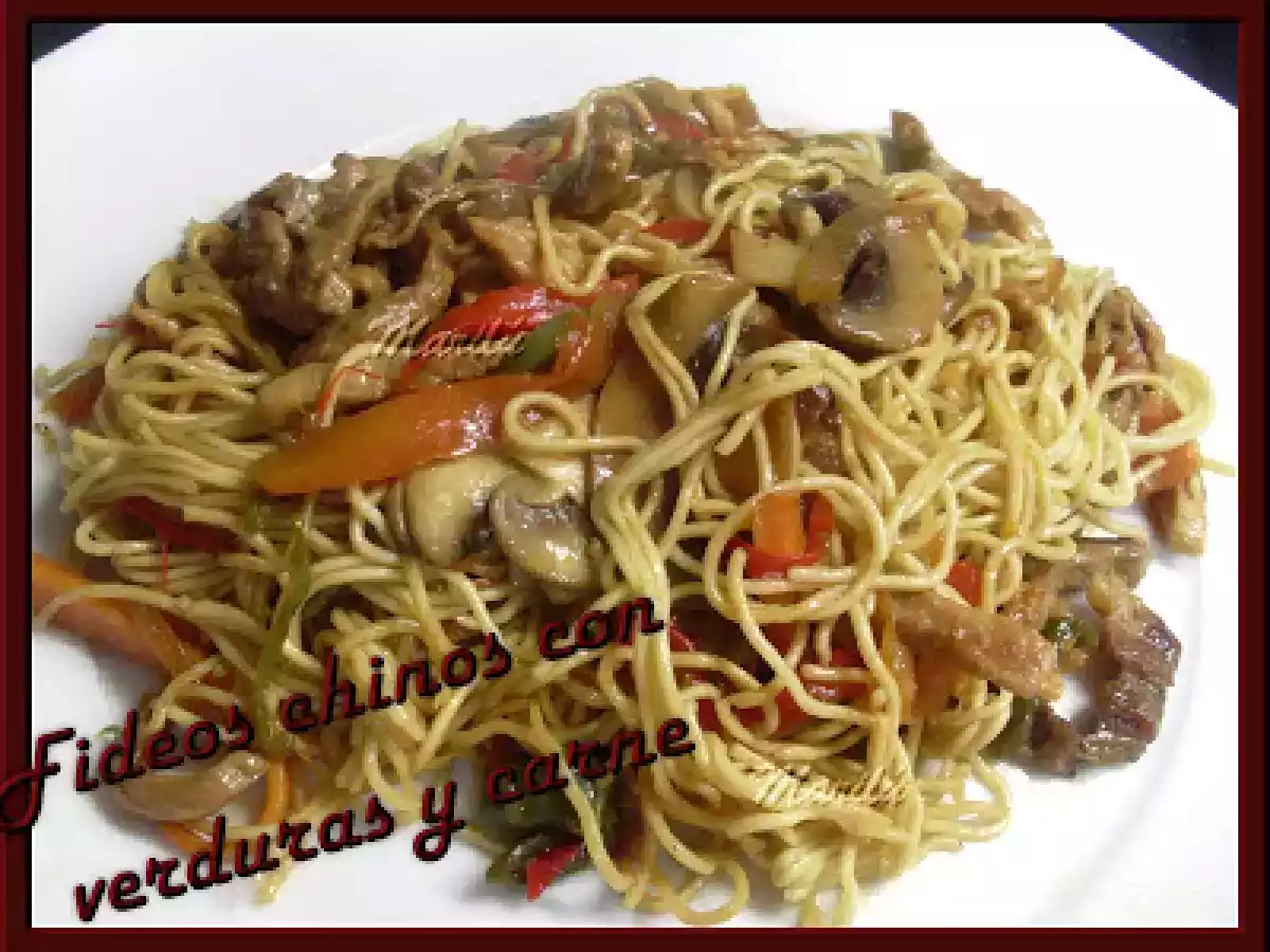 Fideos chinos con verduras y carne - foto 4