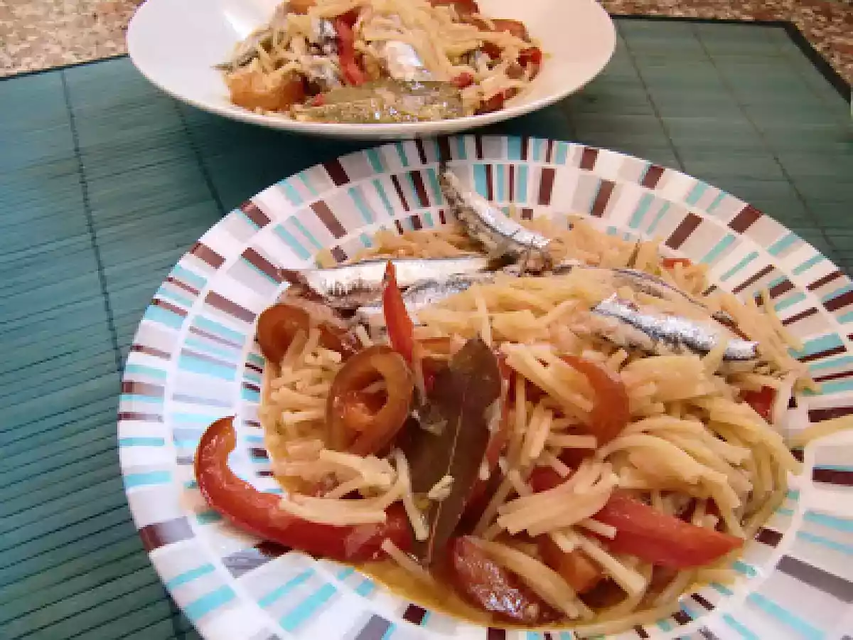 Fideos con boquerones / Fideus d'anxova - foto 3