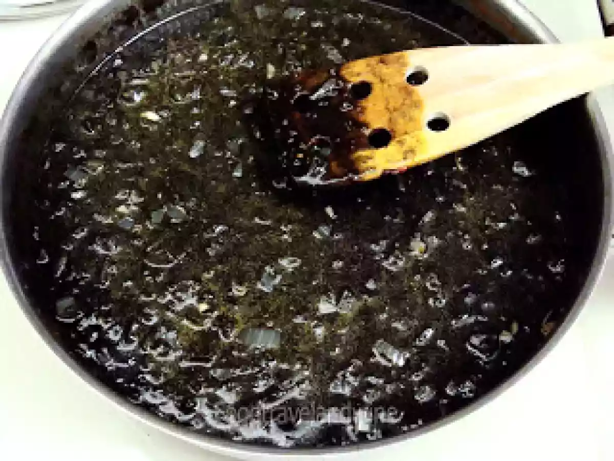 Fideos con calamares y Tinta de Calamar - foto 10