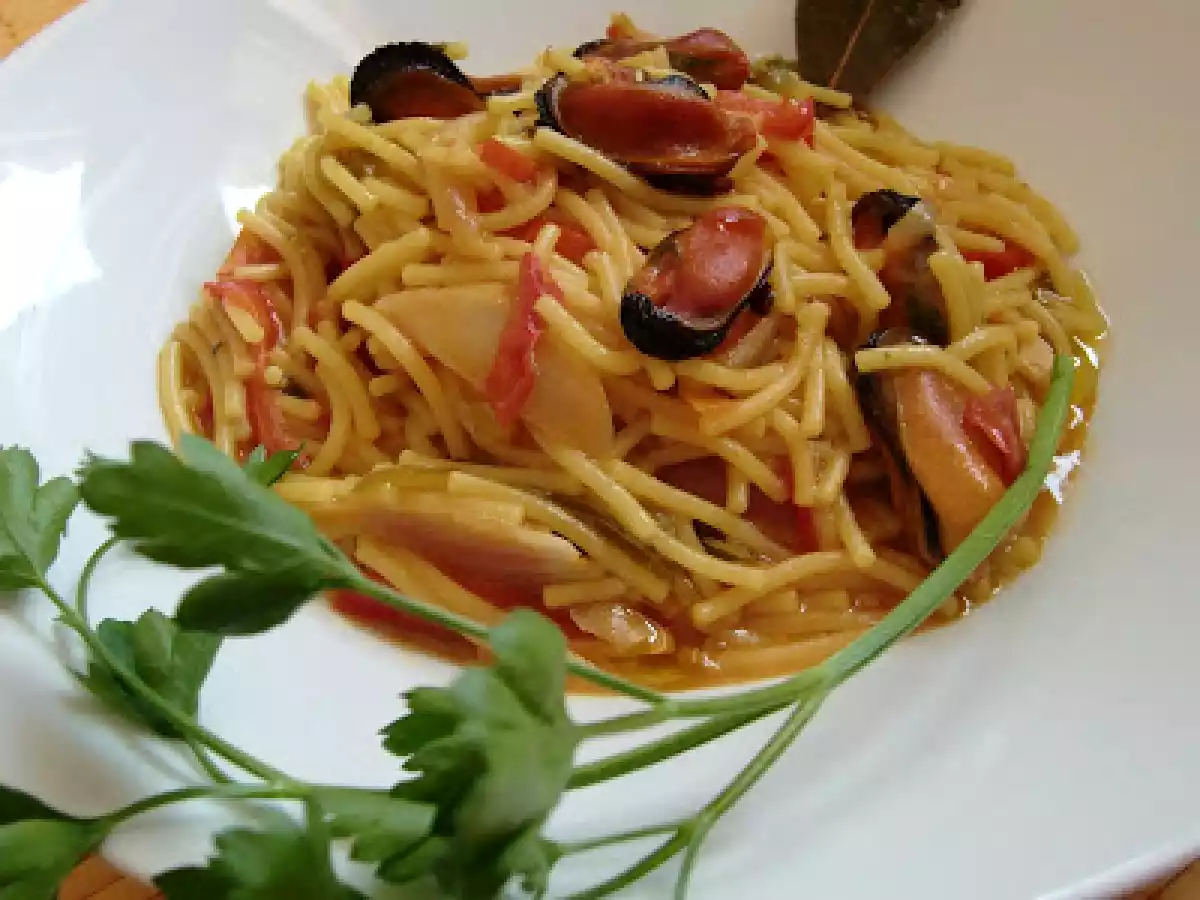Fideos con mejillones - foto 2