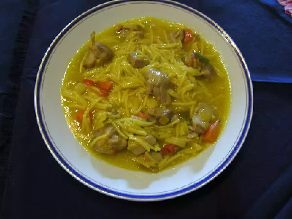 FIDEOS CON VERDURAS Y PAVO