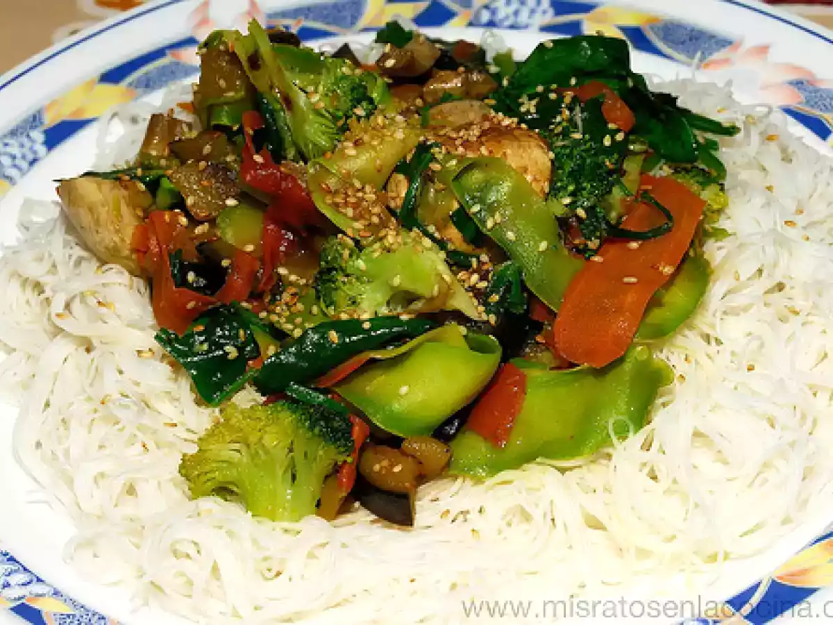 Fideos de arroz con verduras - foto 3