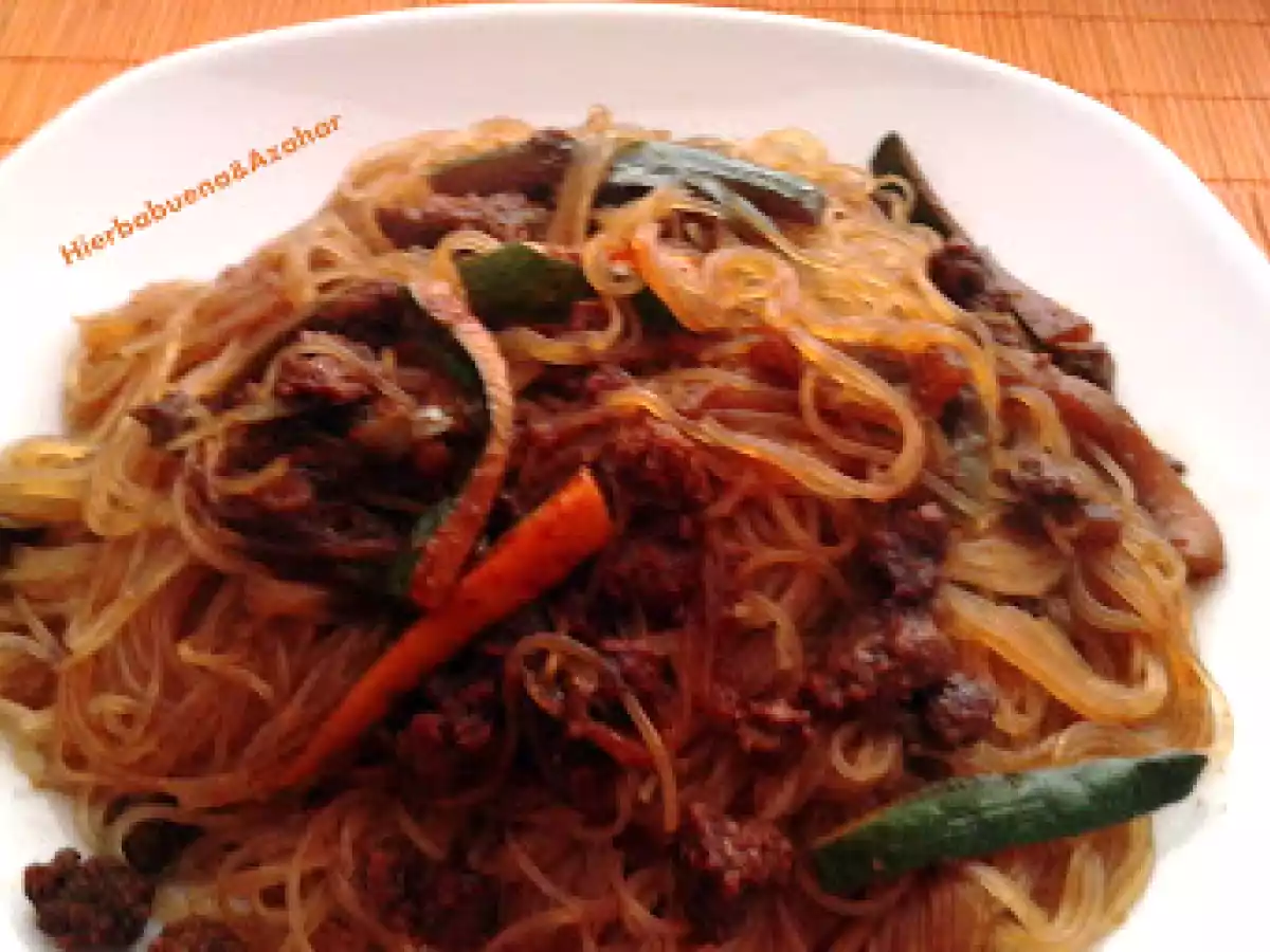 FIDEOS DE ARROZ CON VERDURITAS Y SOJA