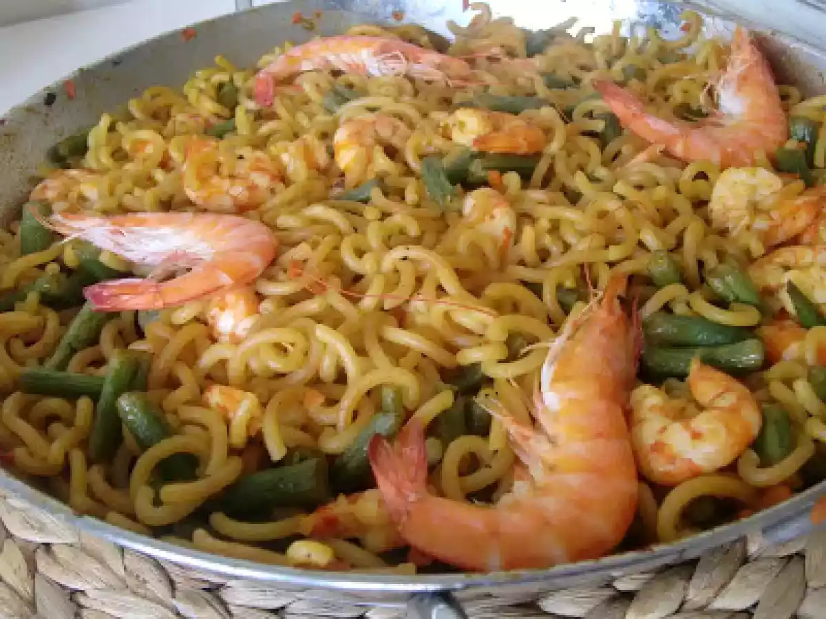 Fideuá de judías verdes y langostinos o la del día de reyes - foto 2