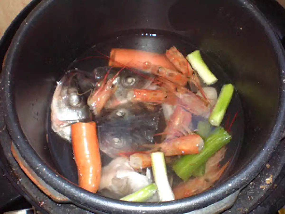 FIDEUÀ EMPEZADA CON MÁQUINAS Y TERMINADA EN HORNO - foto 2