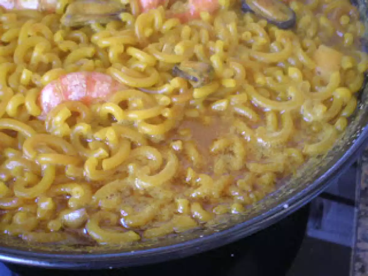 FIDEUÀ EMPEZADA CON MÁQUINAS Y TERMINADA EN HORNO - foto 17