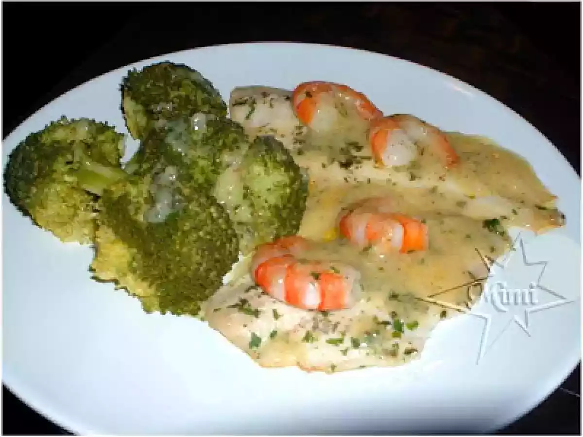 Filetes de Pescado y Langostinos en Salsa de Mantequilla y Mostaza - foto 2