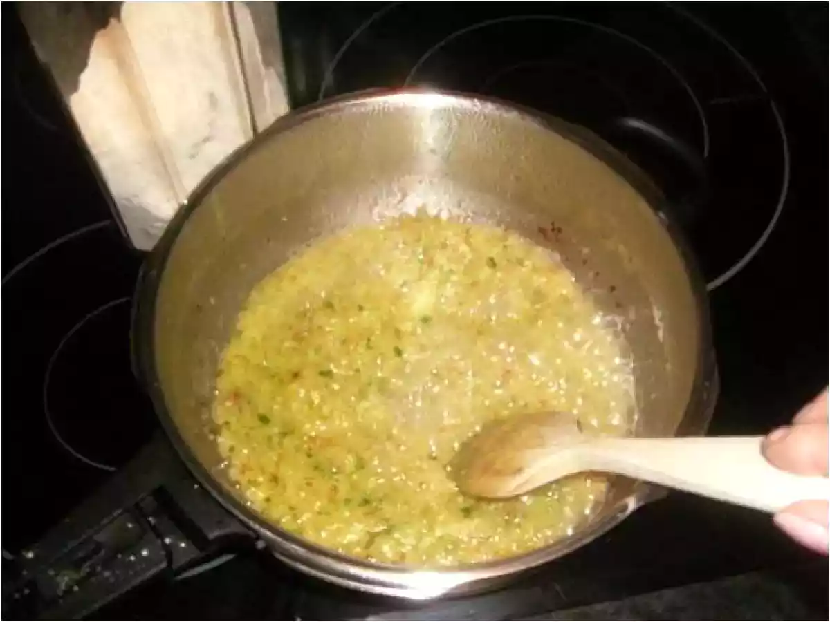 FILETES DE TERNERA EN SALSA CON CHAMPIÑONES - foto 5