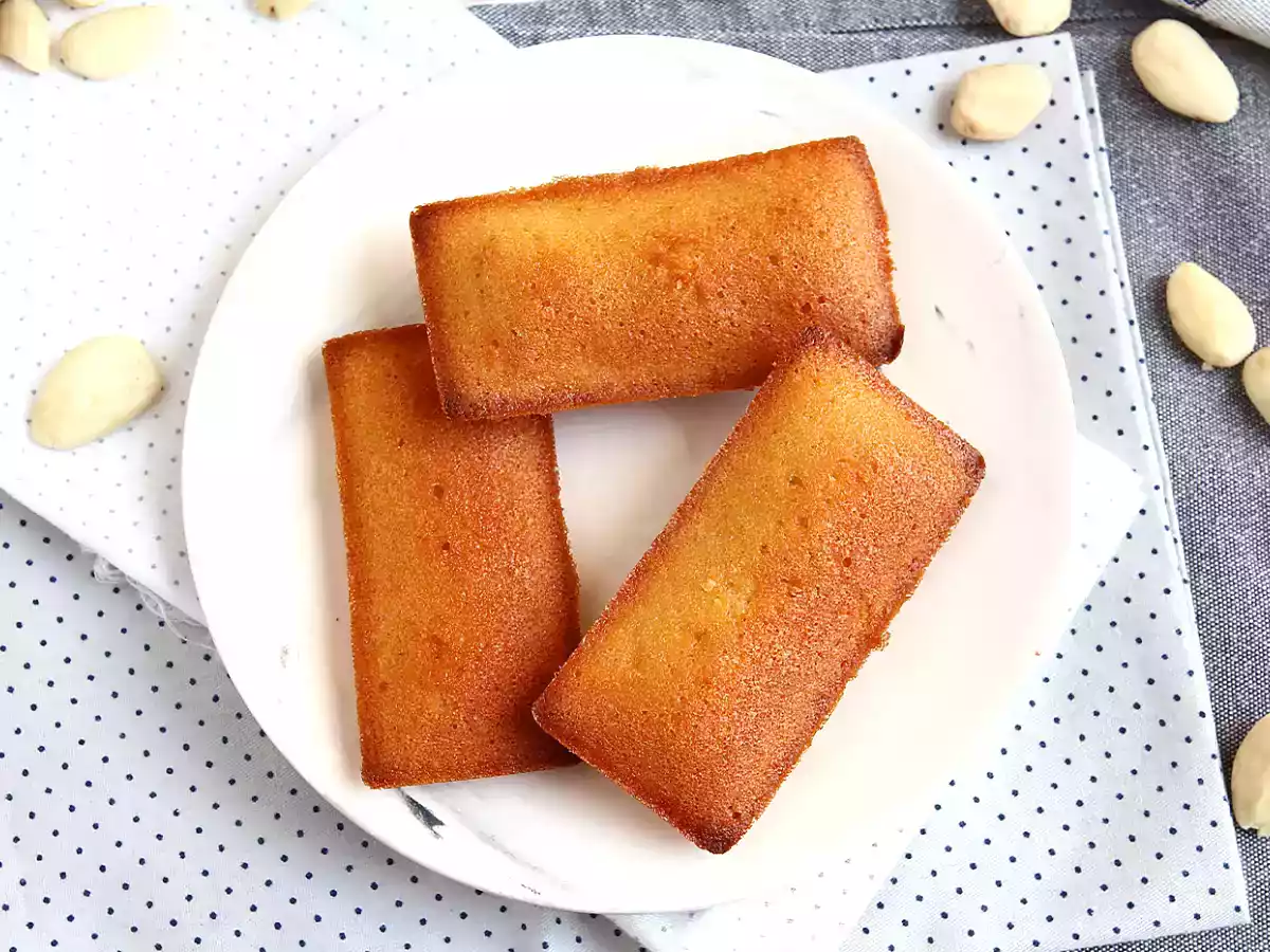 Financiers caseros de almendra - foto 4