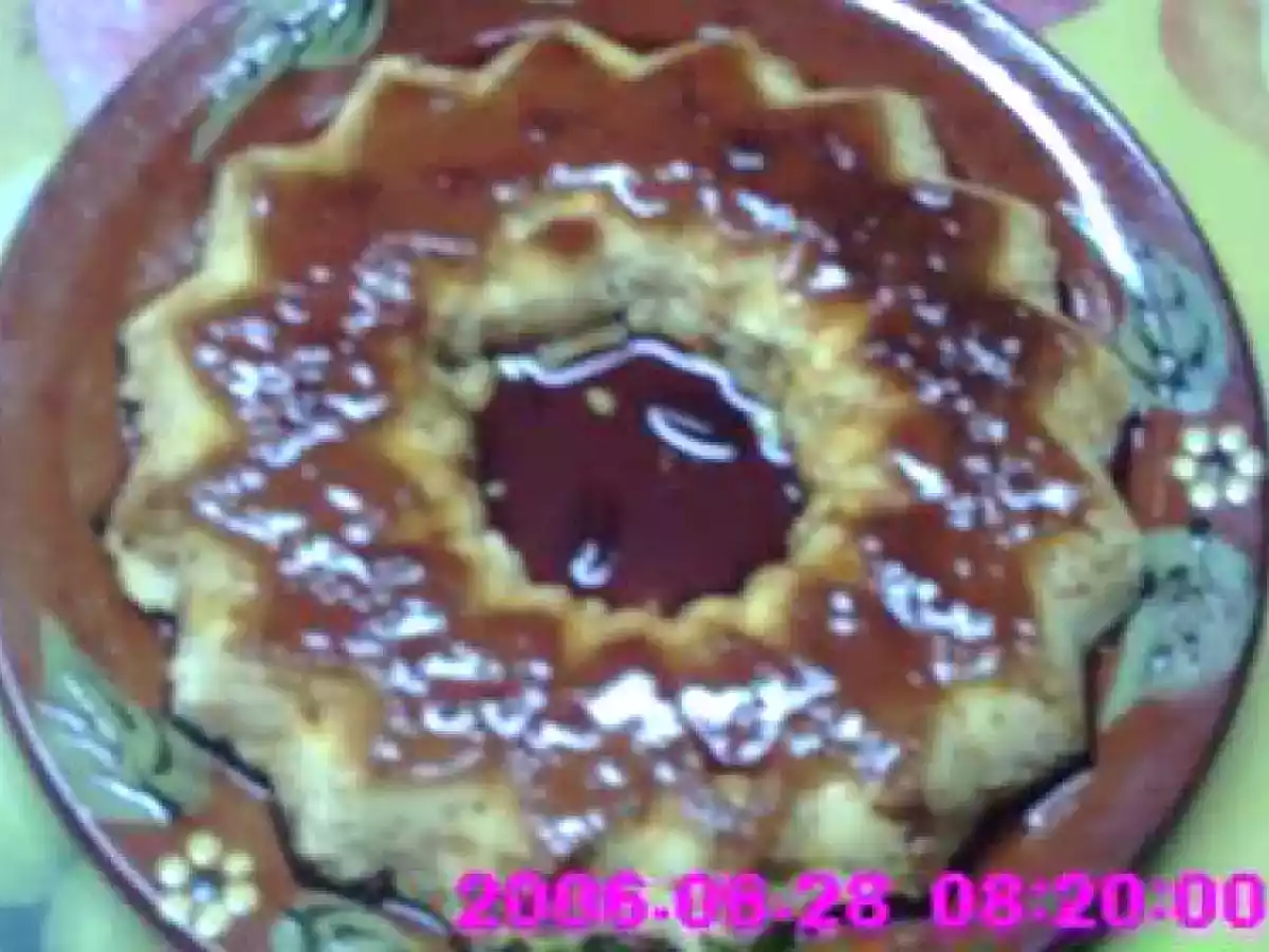 Flan casero de piña y melocotón en almíbar