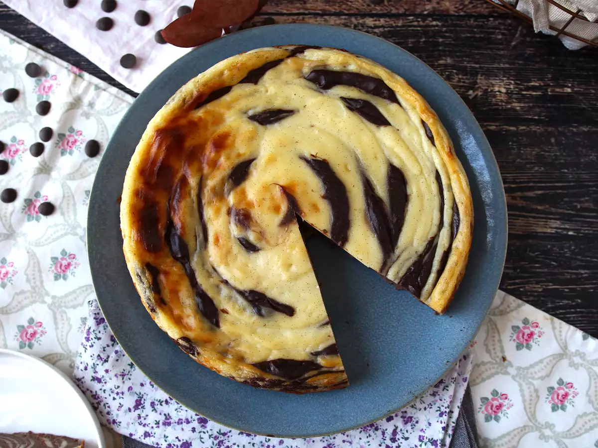 Flan casero marmolado de chocolate y vainilla: fácil, sin gluten y con un acabado espectacular - foto 6