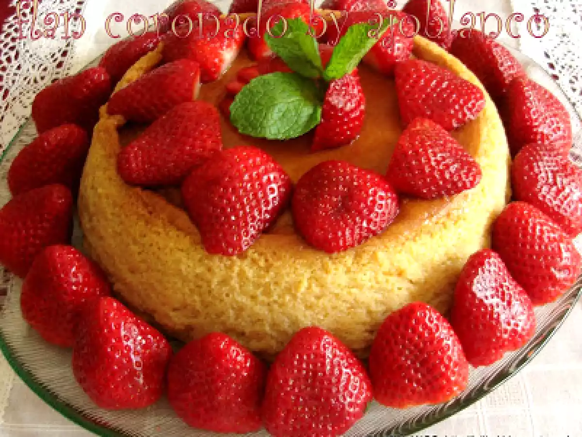 Flan coronado de fresas