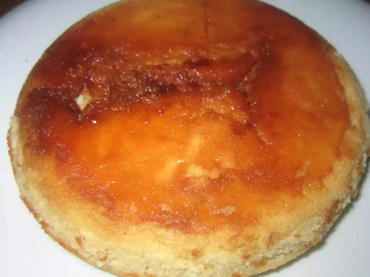 Flan de almendra y manzana