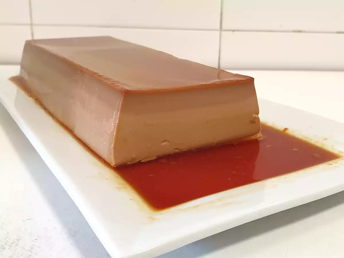 Flan de café sin horno y sin huevo