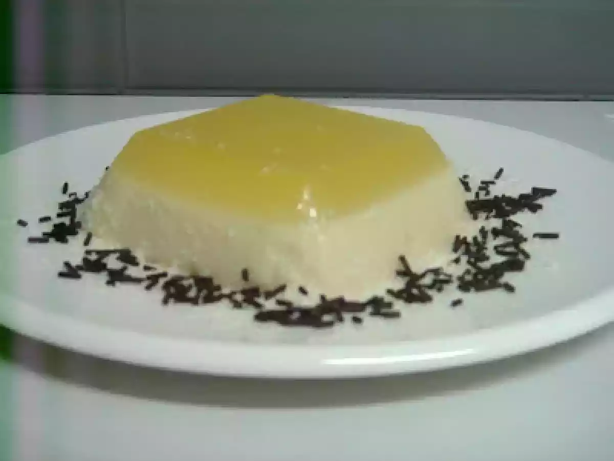 FLAN DE LECHE DE COCO CON GELATINA - foto 3