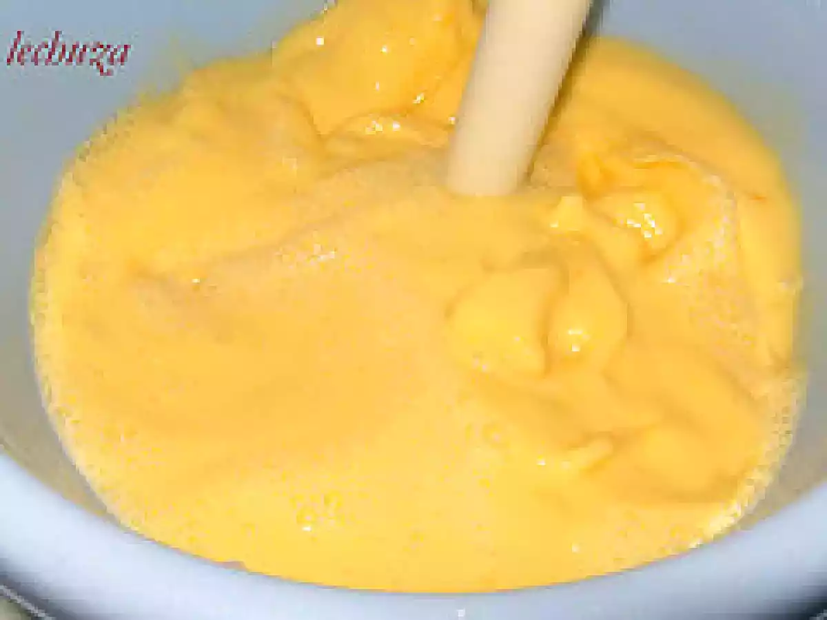 Flan de leche y huevos caseros - foto 3