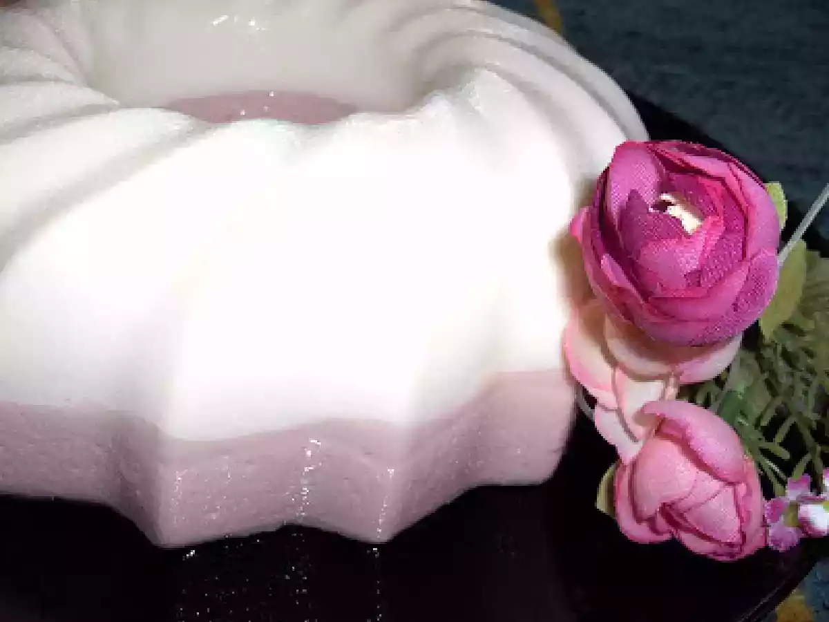 Flan de Nata y Fresas