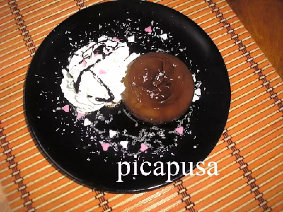 FLAN SENCILLO DE CHOCOLATE Y COCO