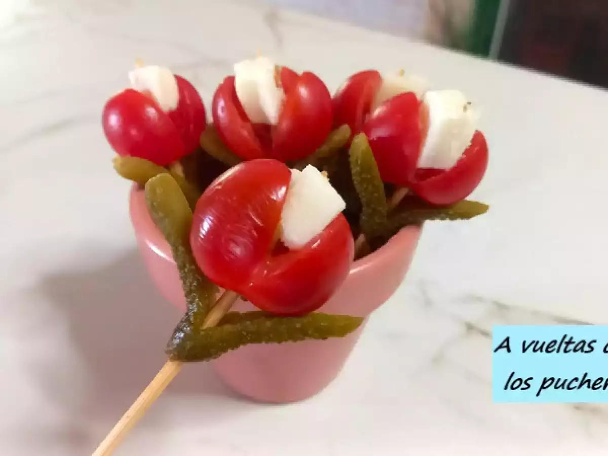 Flores de tomate, queso y pepinillo - foto 6