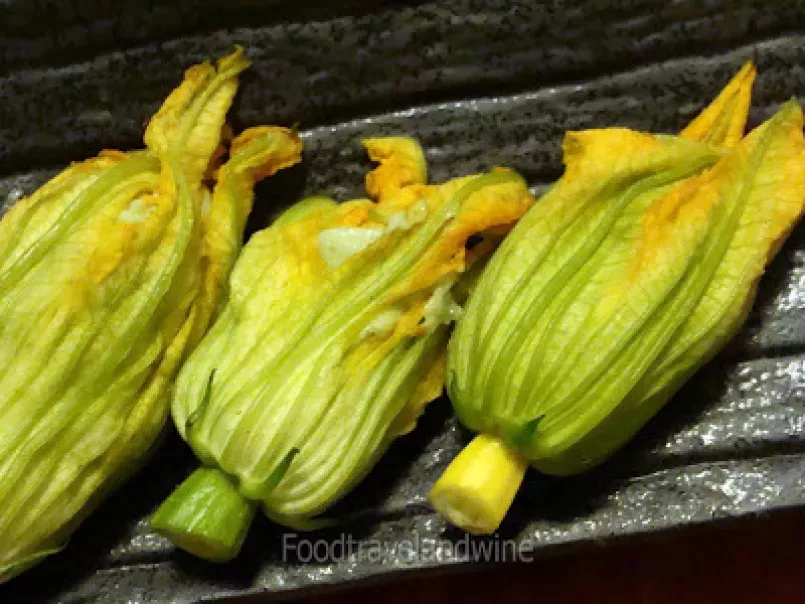 Flores de Zucchini Rellena Estilo Genovese.....y Bendiciones Para Mayte..... - foto 4