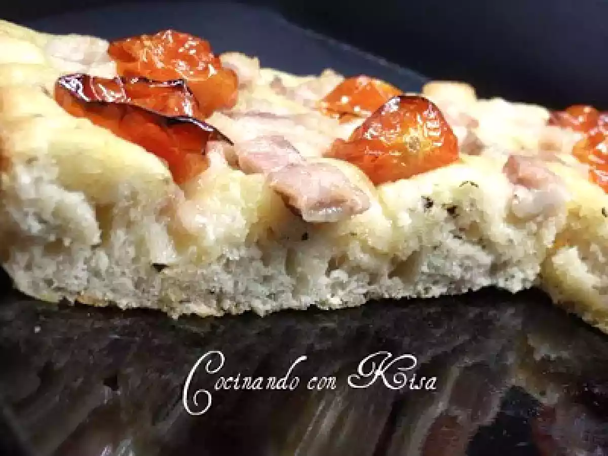 Focaccia con Tomates Cherry Confitados, Panceta y Albahaca - foto 3