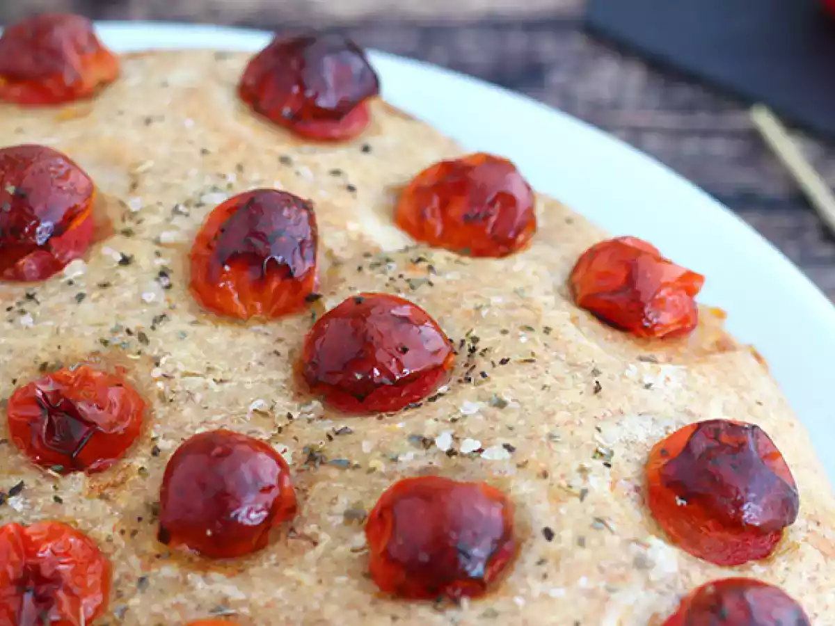 Focaccia de tomates cherry - foto 3