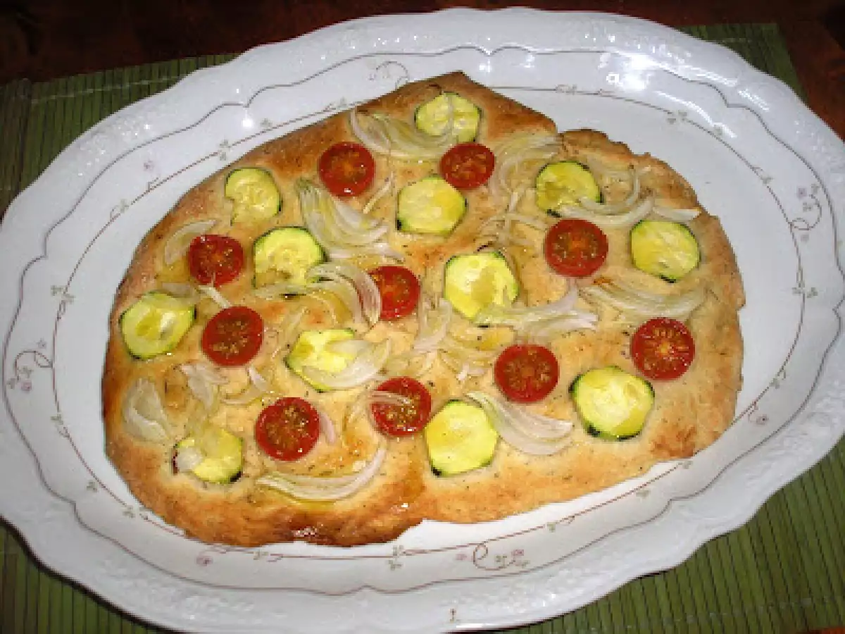 FOCACCIA DE VERDURA Y DE QUESO - foto 3