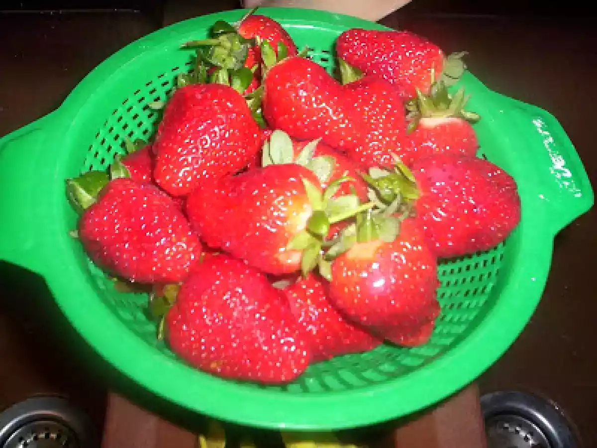 FRESAS CON CHOCOLATE Y ALMENDRA. - foto 7