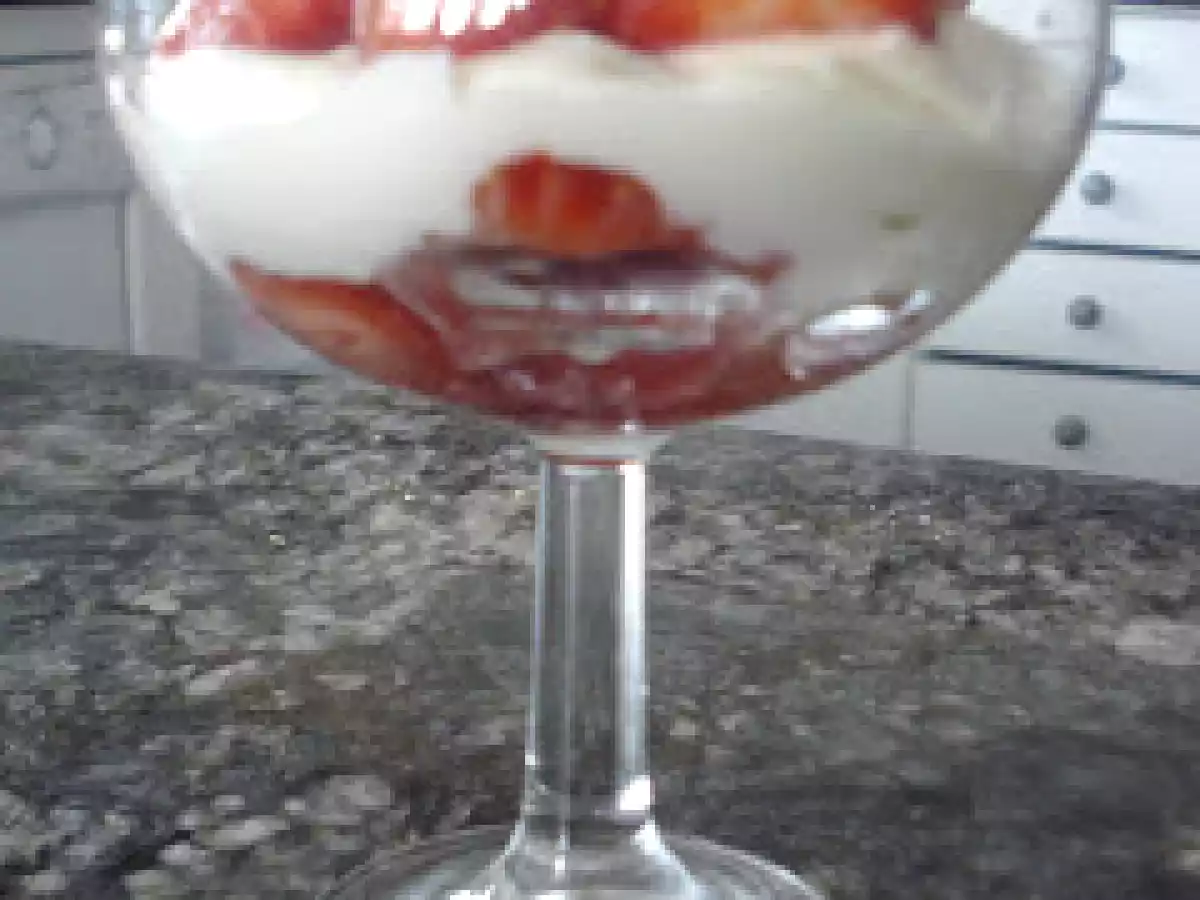 FRESAS CON CREMA ITALIANA