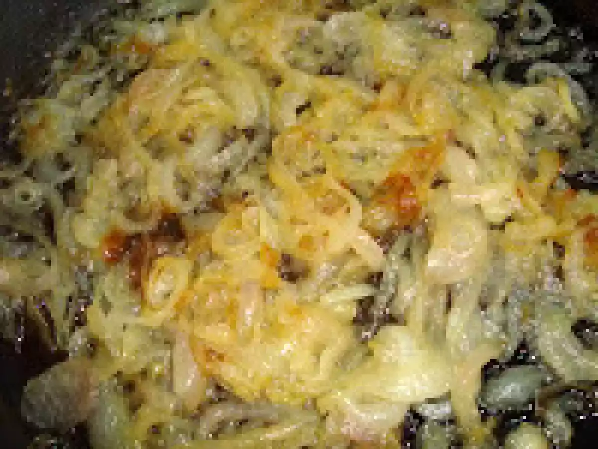 Frikadellen a la mostaza con guarnición de patata y cebolla - foto 8