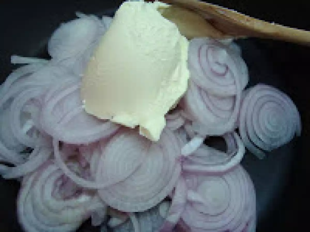 Frikadellen a la mostaza con guarnición de patata y cebolla - foto 9