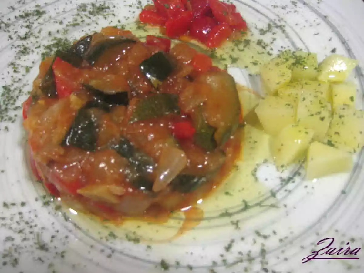 Fritada de berenjenas y calabacín con aceite de orégano - foto 2