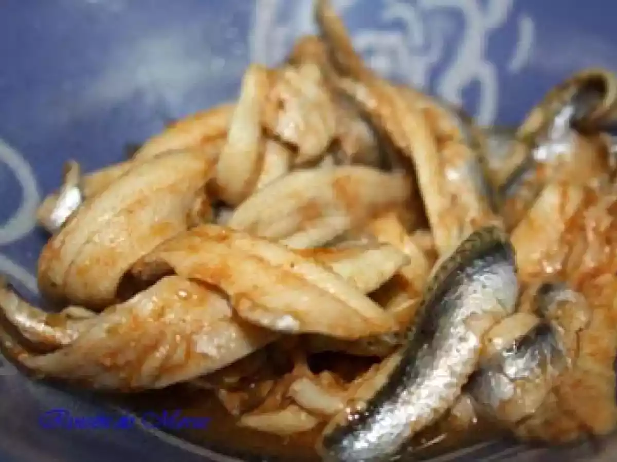 FRITURA DE BOQUERONES ADOBADOS - foto 2