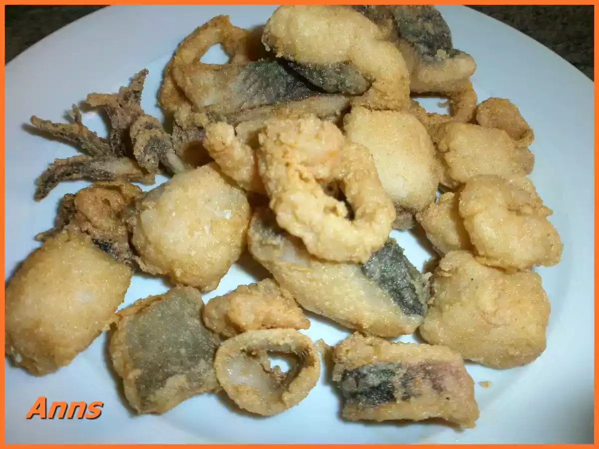 Fritura de pescado y marisco