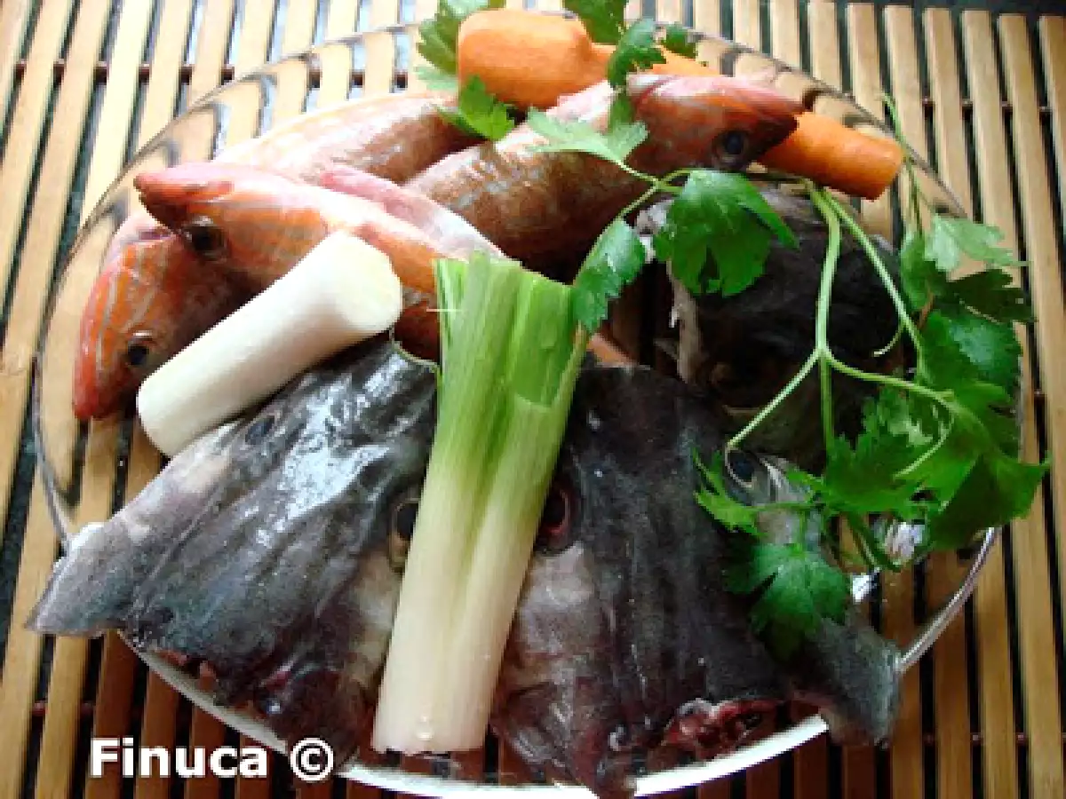 Fumé-caldo de pescado