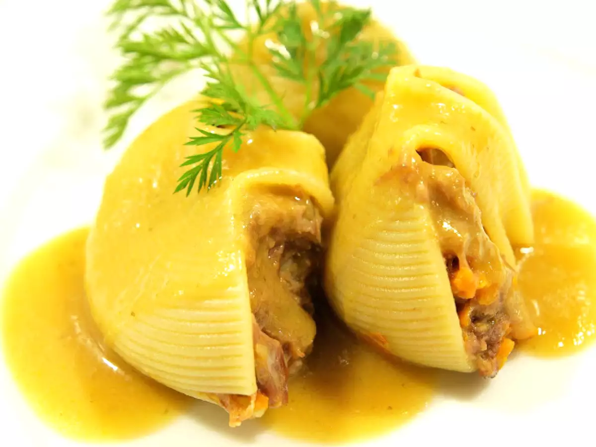 Galets farçit de galtes de porc ( Galets rellenos de carrilleras de cerdo) - foto 3