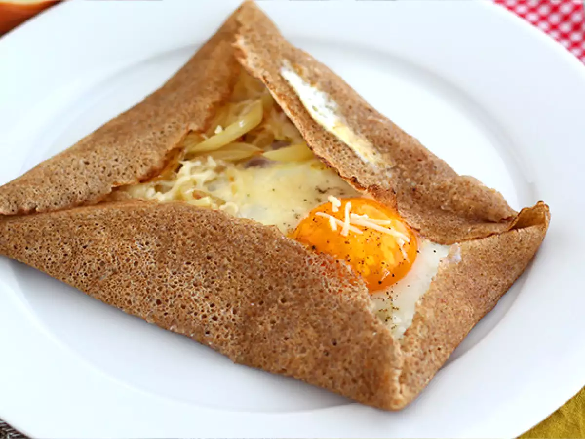 Galette de sarraceno con jamón, queso y huevo - foto 4