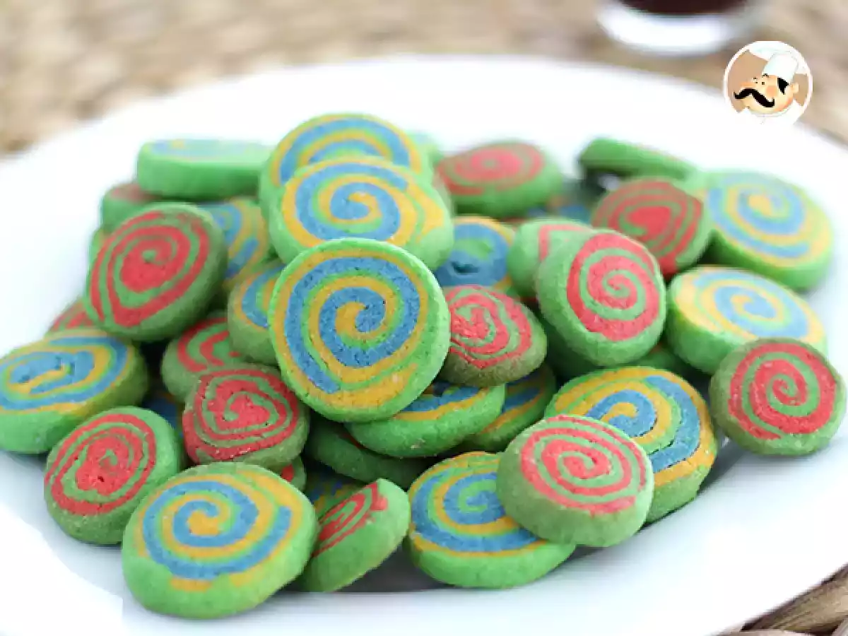 Galletas bicolor rojo y amarillo - foto 5