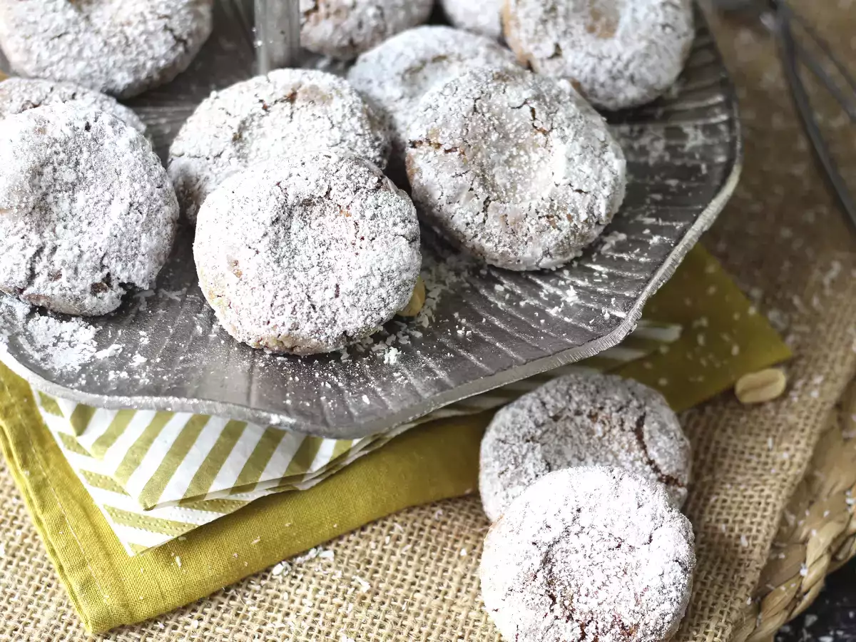 Galletas de almendra y coco Ghriba, un clásico de la repostería marroquí - foto 3