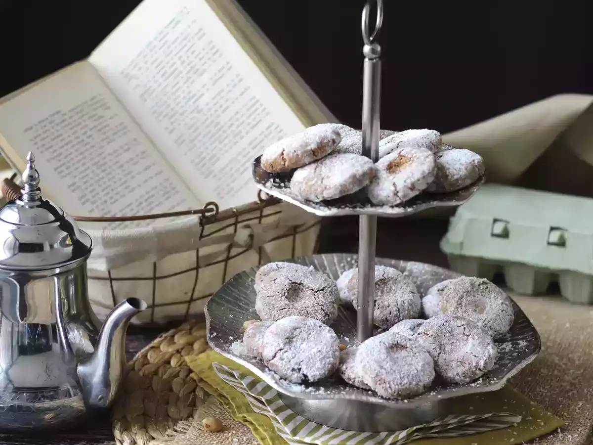 Galletas de almendra y coco Ghriba, un clásico de la repostería marroquí - foto 4