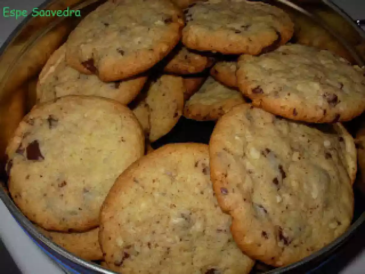Galletas de almendras y chocolate