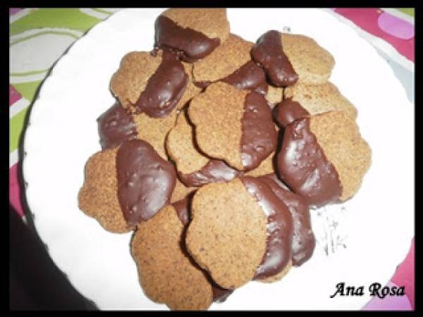 GALLETAS DE CAFE CON CUBIERTA DE CHOCOLATE